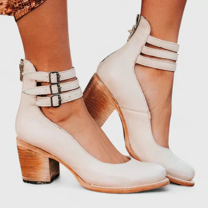 JANELIS | ELEGANT HEELS