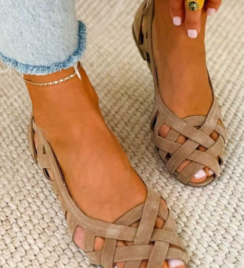Perpetua | Woven Fuchsia Flat