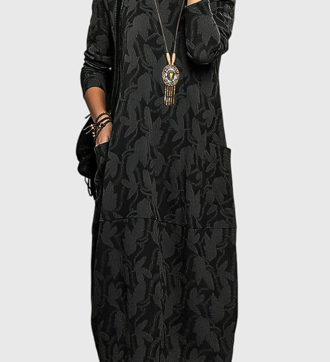 Victoria | Casual Round-Neck Dress