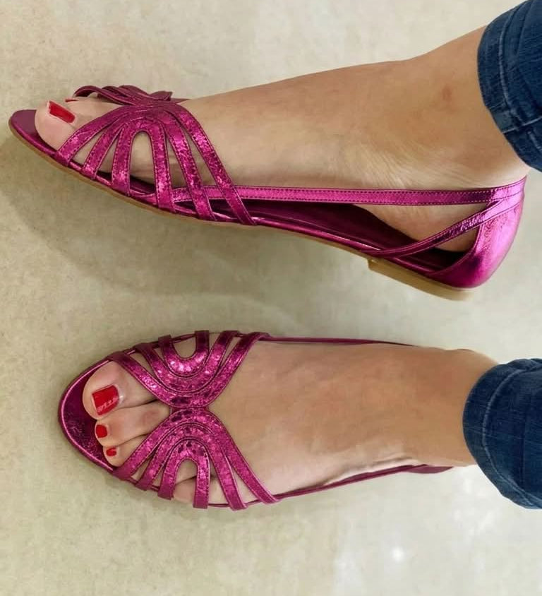 Saoirse | Golden Elegance Flat