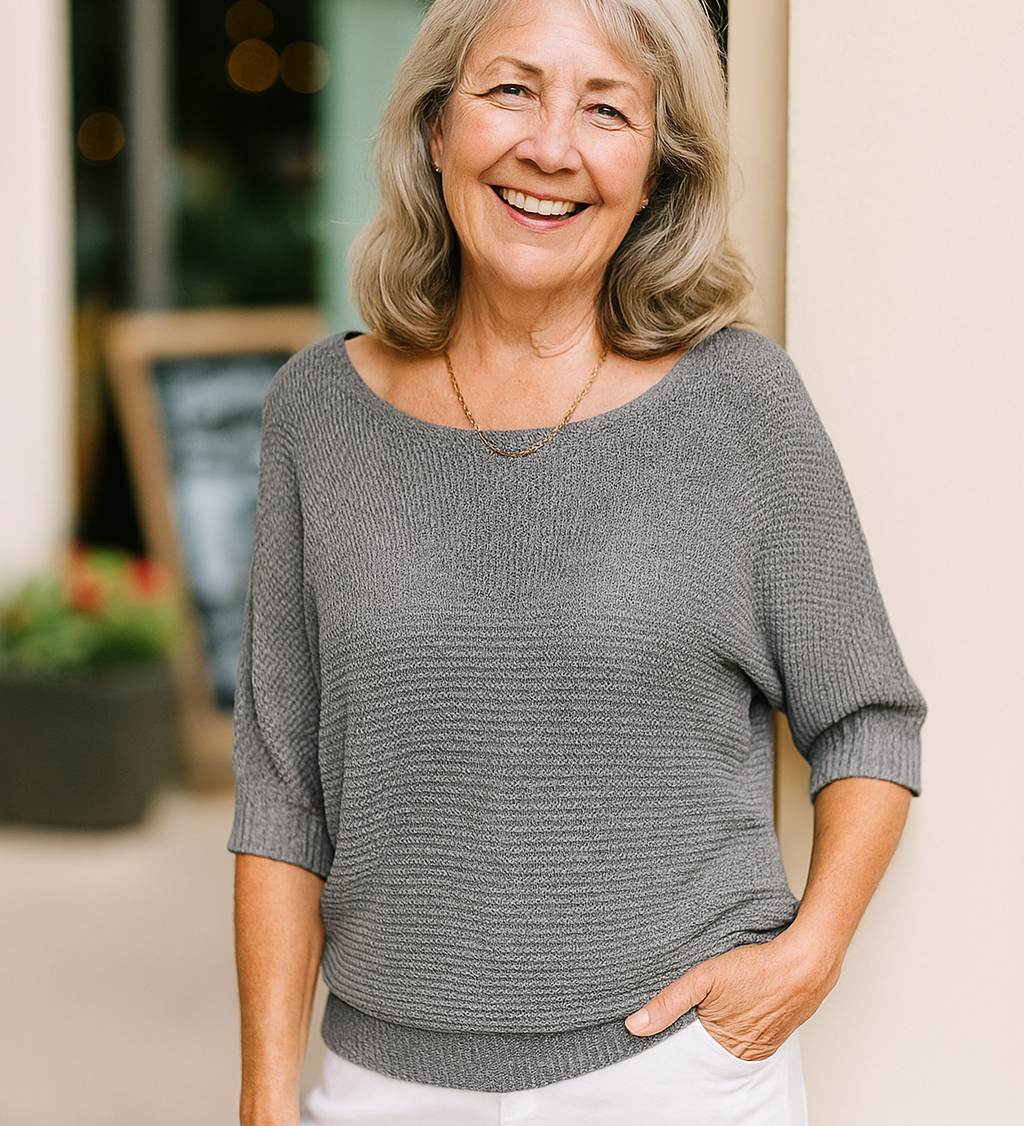Anetta | Soft Knit Top - Flattering Shape