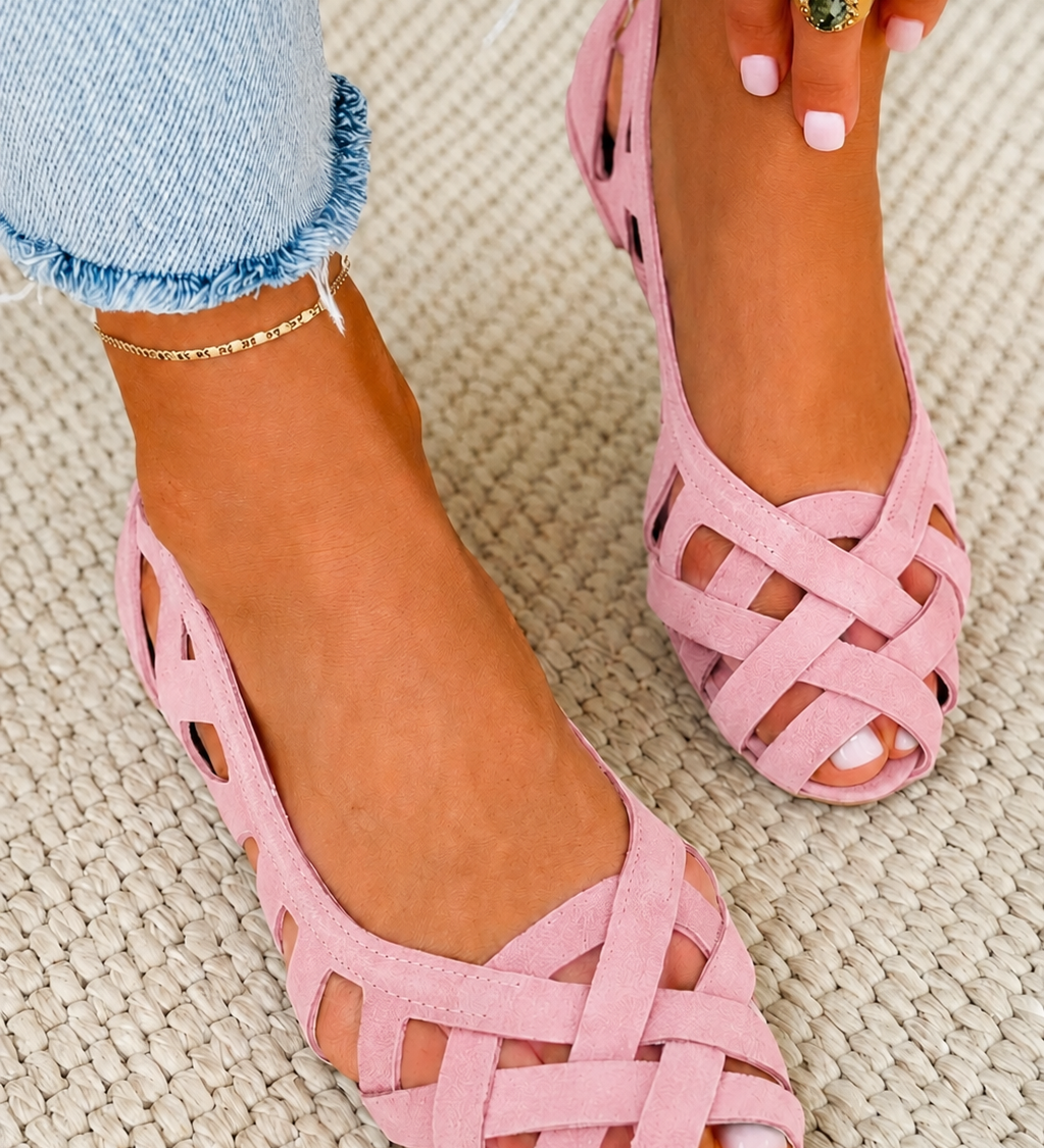 Perpetua | Woven Fuchsia Flat