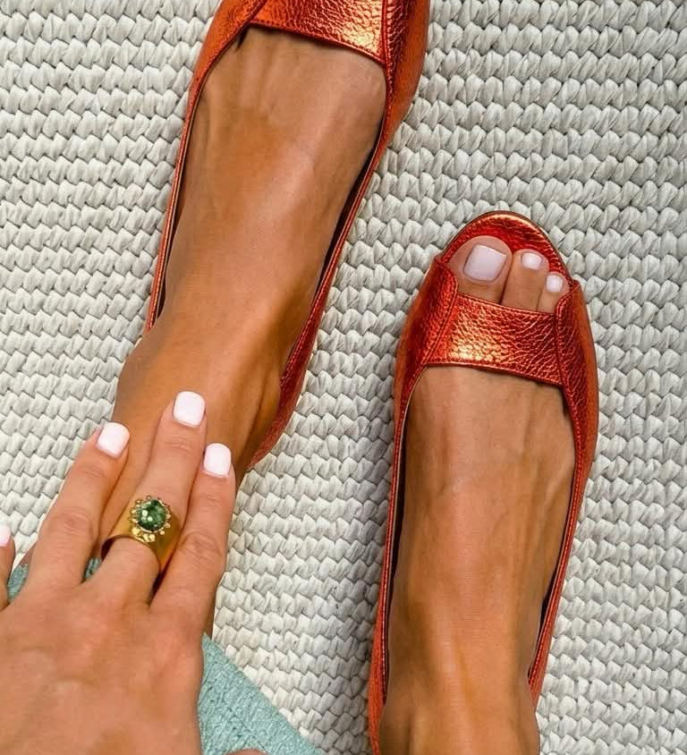 Delphine | Golden Chic Heel