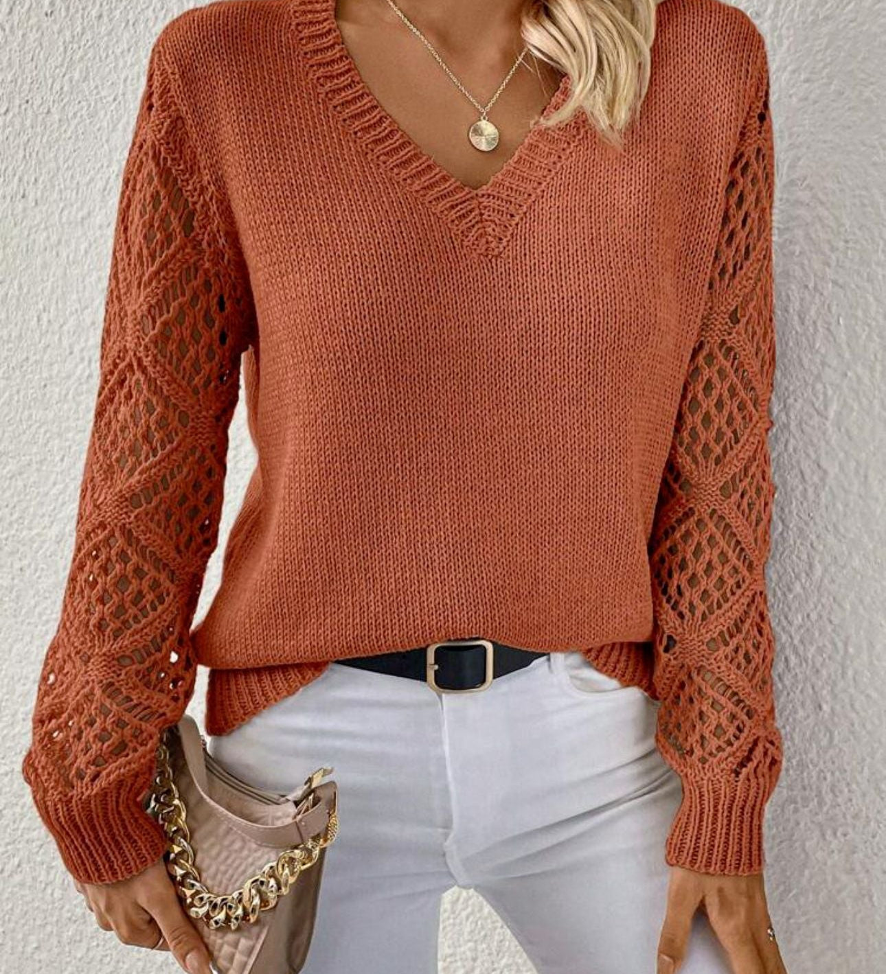 Elizabeth | Soft V-neck Sweater