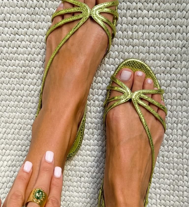 Fabienne | Golden Knot Flat Sandal