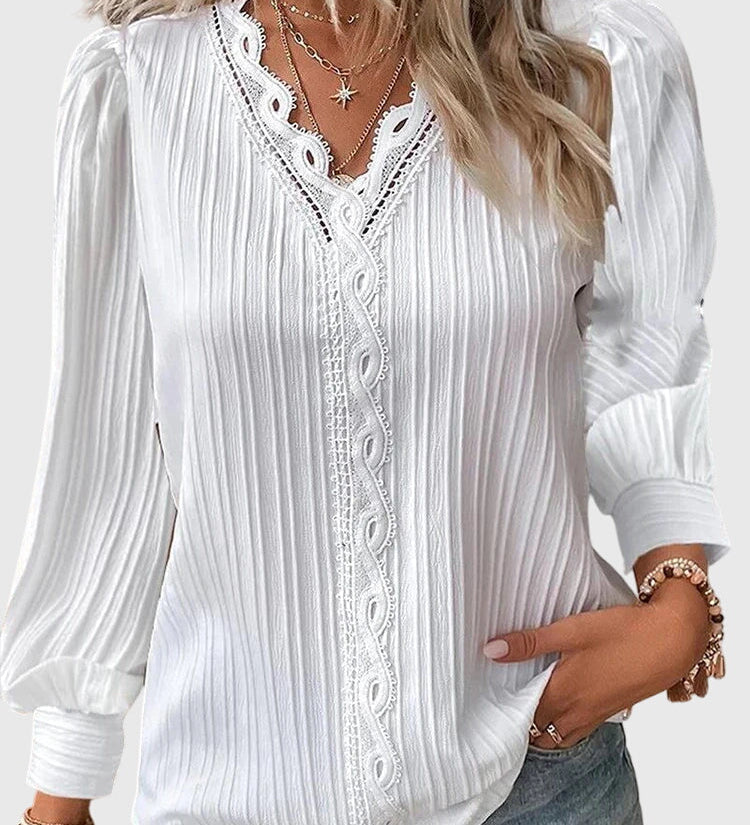 Andrea | Elegant Pullover Blouse