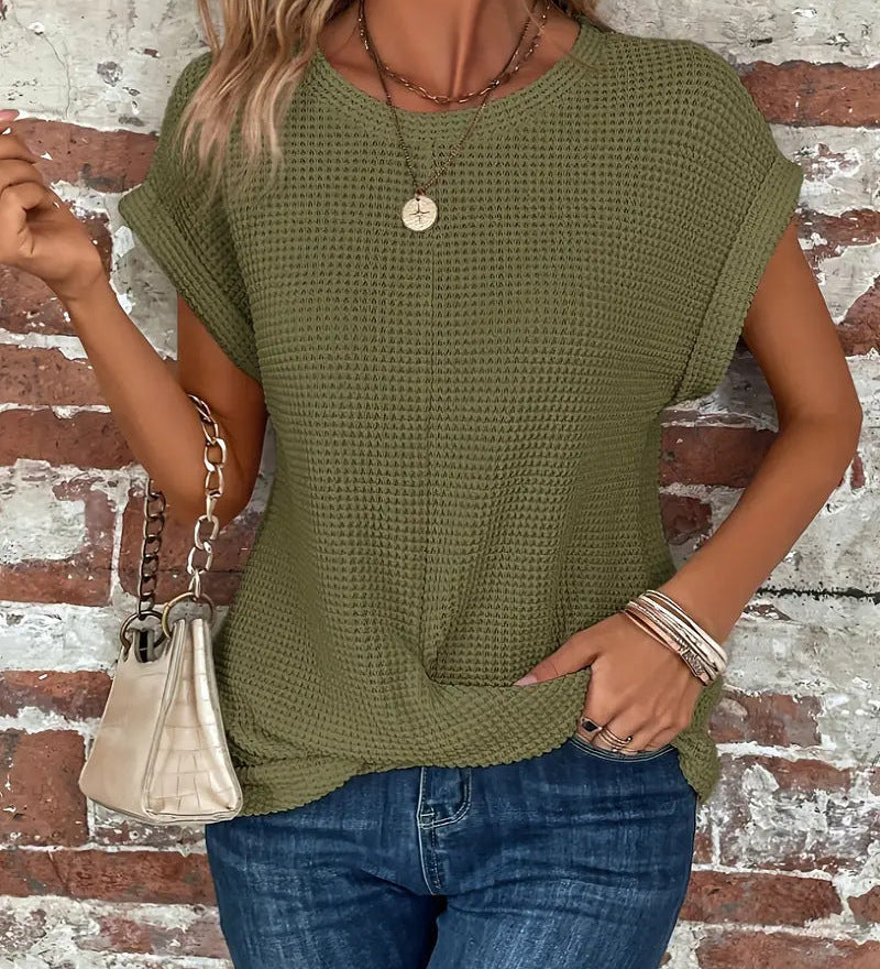 Sophie - The Sweetheart Round Neck T-Shirt